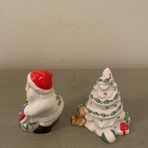 Lenox Christmas Tree And Santa Salt And Pepper Shakers - Picture 2 of 7